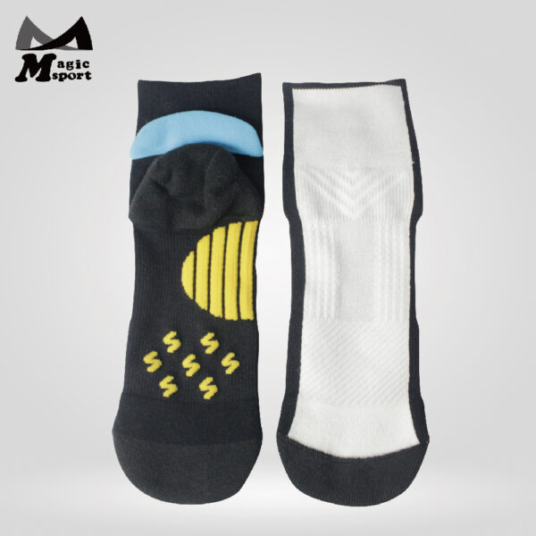 Best Custom Socks in Bulk_Experienced Professionals_Customized Socks Manufacturer_Socks Manufacturer_Custom Socks_Made In Taiwan_Socks Factory